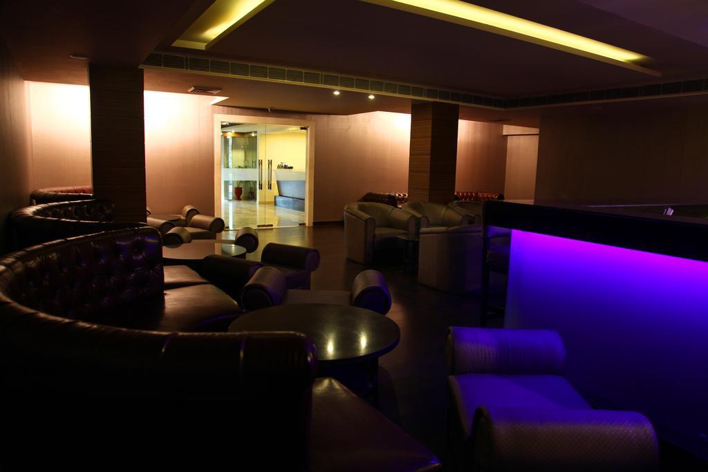 Continent Nakodar Hotel & Resorts Extérieur photo